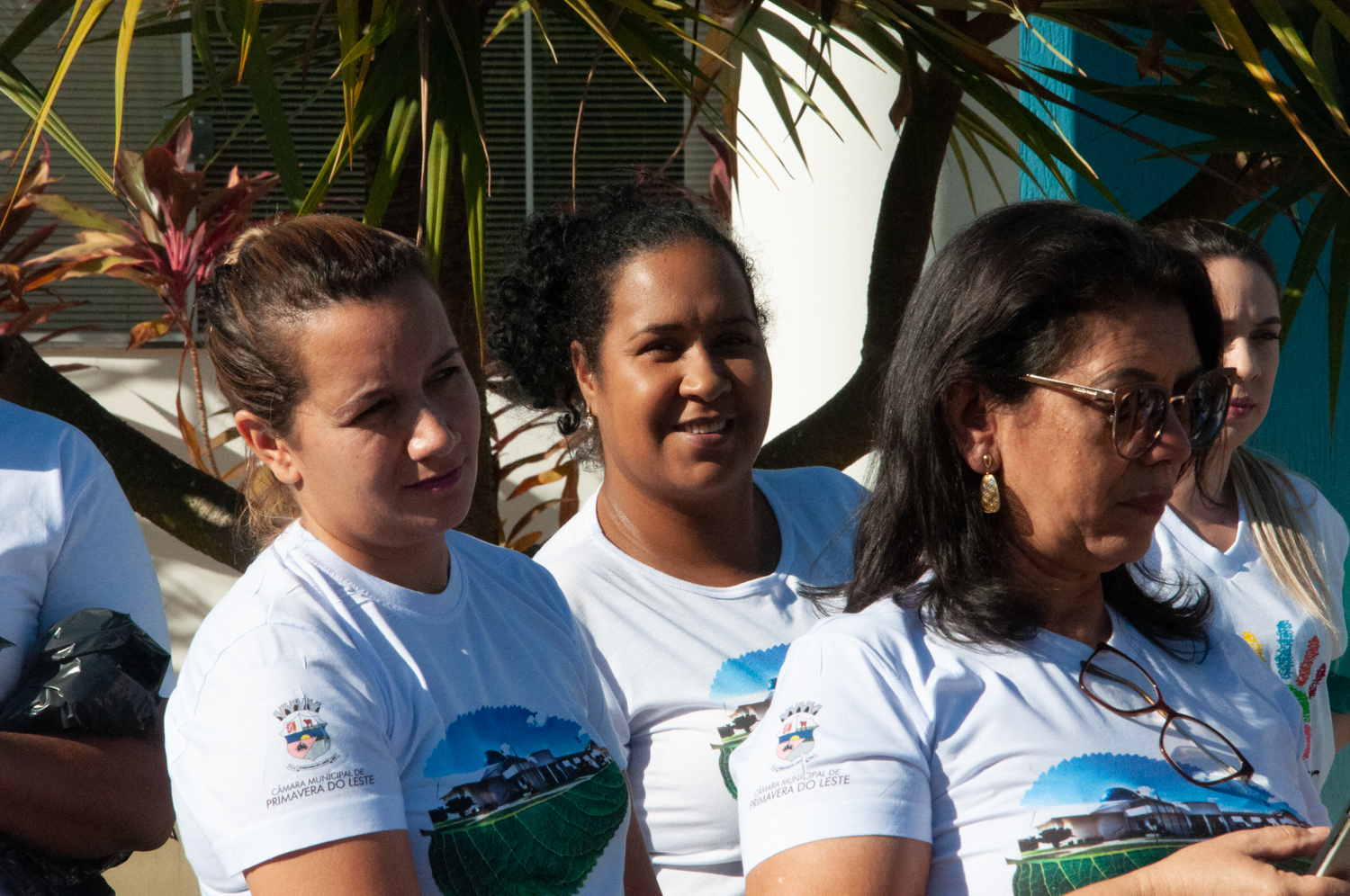 Ação de limpeza da nascente afluente do Córrego Traíra