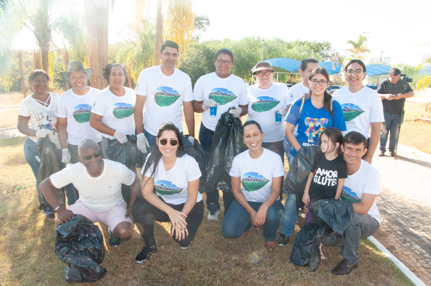 Ação de limpeza da nascente afluente do Córrego Traíra