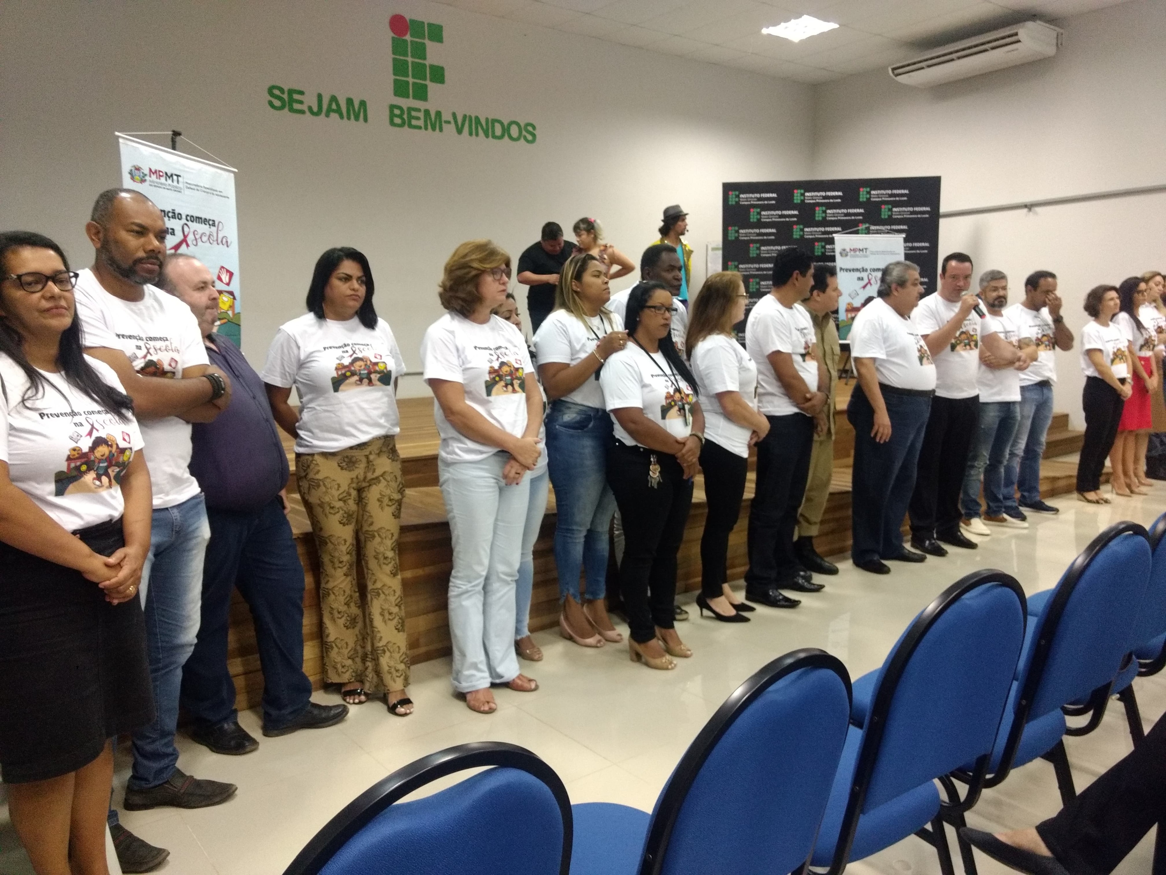 Vereadores apresentação do projeto Prevenção Começa na Escola .jpg