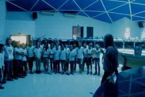 Alunos da escola 13 de Maio visitam Legislativo Municipal
