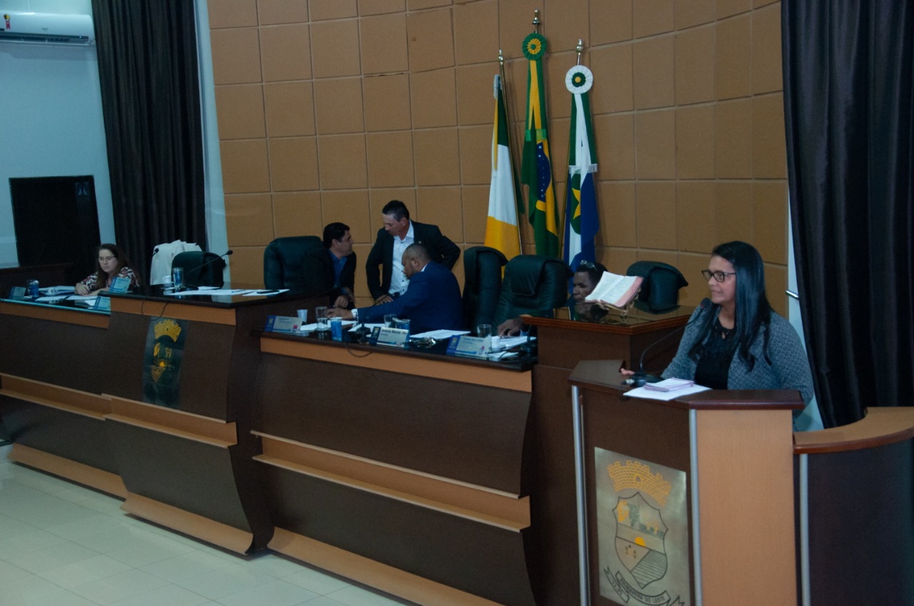 Após ampla discussão, vereadores aprovam projeto que cria e extingue cargos do Poder Executivo