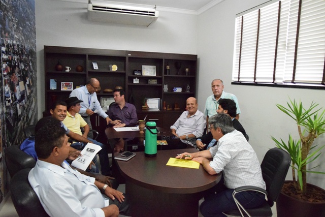 CÂMARA FIRMA PARCERIA COM FARMSHOW E DIA 30 TERÁ EVENTO POLÍTICO COM BOLSONARO