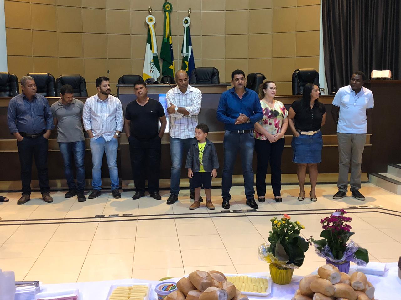 Câmara retorna atendimento e servidores são recepcionados com café da manhã