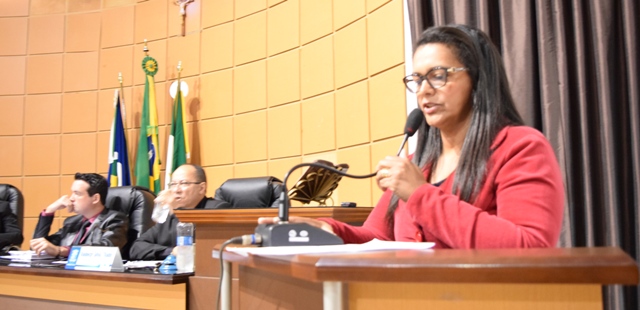 CARMEN DEFENDE QUE CPI NA PREFEITURA DEVE EXISTIR