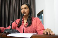 Carmen denuncia: Ônibus que atende programas sociais estão expondo à riscos idosos e crianças