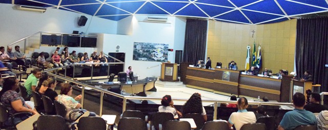 ELEIÇÕES LIMPAS, LDO APROVADA, OBRAS NO PIANÃO, APREENSÃO DE DROGAS. DIVERSOS ASSUNTOS NA SESSÃO