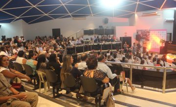 Mulheres são reconhecidas e homenageadas por Poder Legislativo