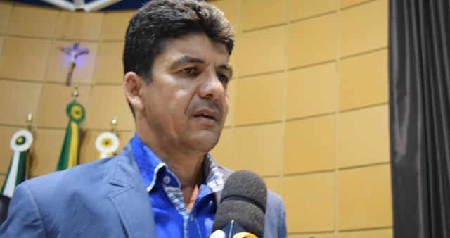 Sessão de embate nos discursos. Reajuste dos servidores foi aprovado na sessão de hoje