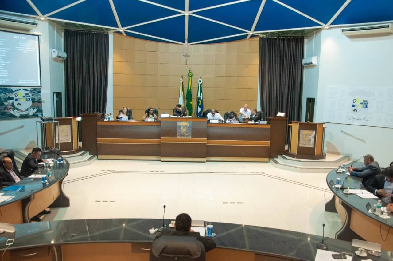 Sessão Ordinária: Vereadores falam sobre obras da BR-070 e situação dos moradores das margens da rodovia 