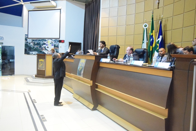 VEREADOR VADO ASSUME. RELATÓRIO DE DOAÇÃO PRIMAFEST E ÁGUAS DE PRIMAVERA, TEMAS DA SESSÃO