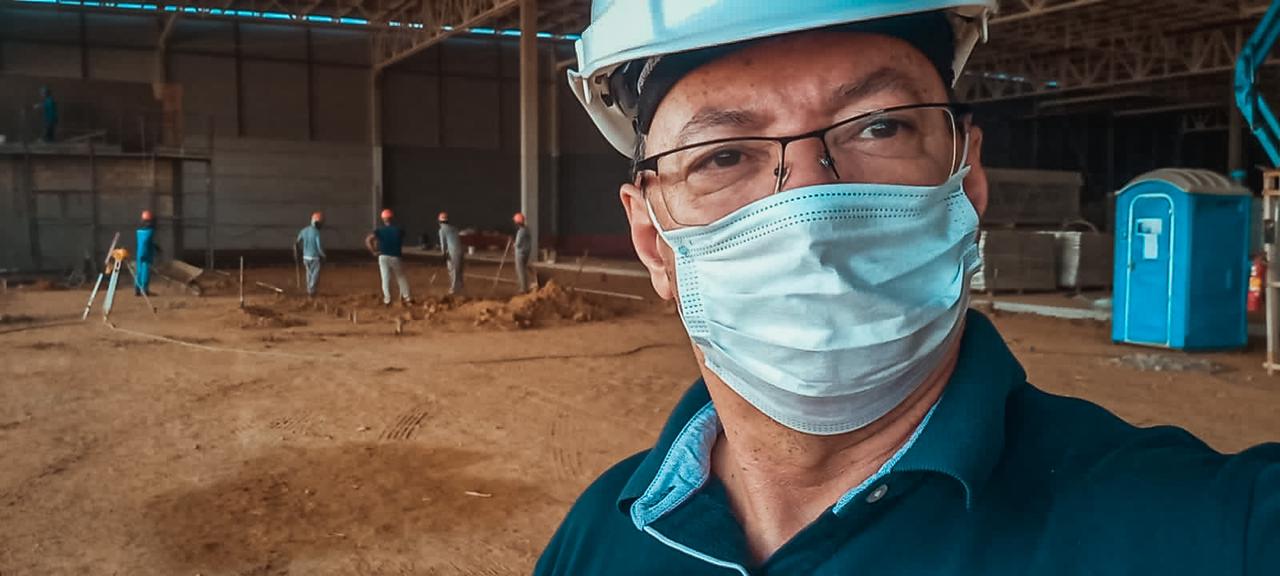 Vereador Vado visita obras e anuncia inauguração de 02 redes de supermercados atacadistas e a loja Havan em Primavera