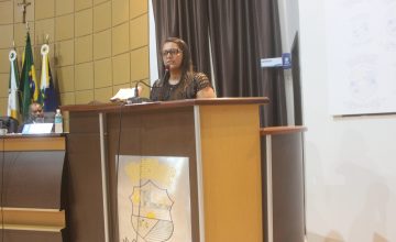 Vereadora Carmen Betti defende implantação de Casa de Apoio às mulheres