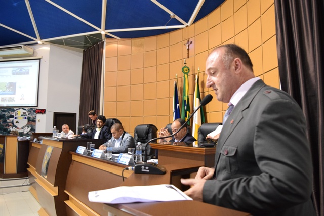 Vereadores aprovam projeto de lei que permite regularização de “meio-lote”