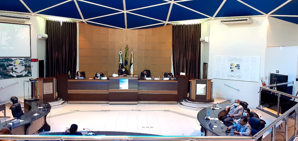 Vereadores cobram da população ações de prevenção ao Covid-19. 