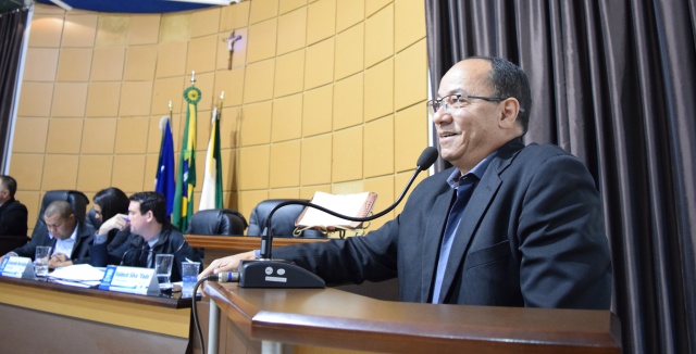 VEREADORES COBRAM POSTOS DE COMBUSTÍVEIS 24HS NA CIDADE