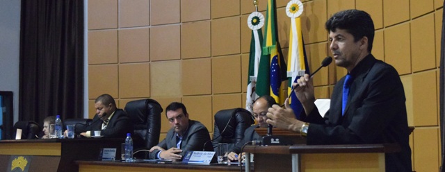 VEREADORES PEDEM NOVA CONVOCAÇÃO DE SECRETÁRIOS MUNICIPAIS