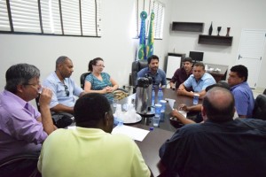 VEREADORES REALIZAM REUNIÃO DE TRABALHO E FALAM EM ECONOMIA E PRODUTIVIDADE