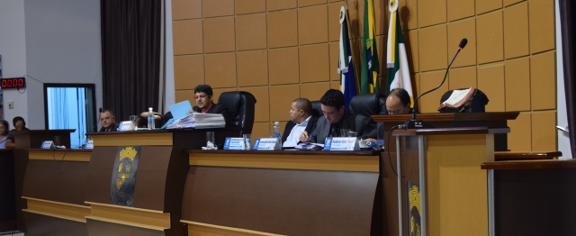 Vereadores saem em defesa da instituição e apontam falta de respeito com à Casa