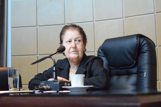 VEREADORES SE DESPEDEM EM SESSÃO. EXTRA LIMPA PAUTA NA QUARTA