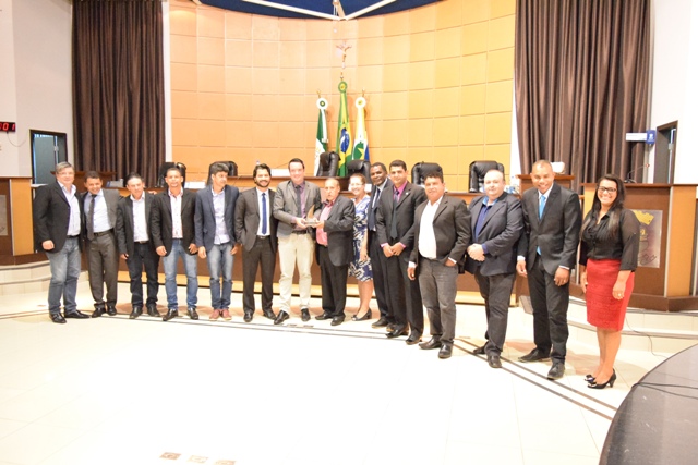 VEREADORES SE REÚNEM HOJE COM PRESIDENTE DO TJ VISANDO TIRAR DO PAPEL PROJETO DE CONSTRUÇÃO DE NOVA SEDE DO FÓRUM LOCAL
