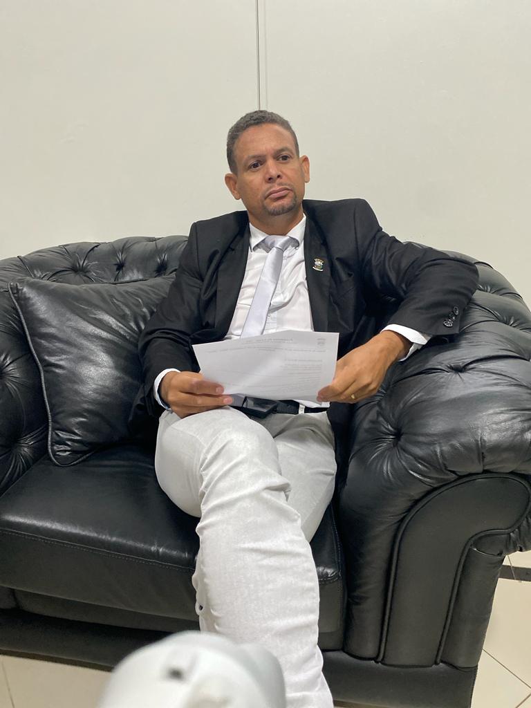 KINHA FAZ NOVO ALERTA QUANTO AOS FURTOS NAS OBRAS PELA CIDADE   