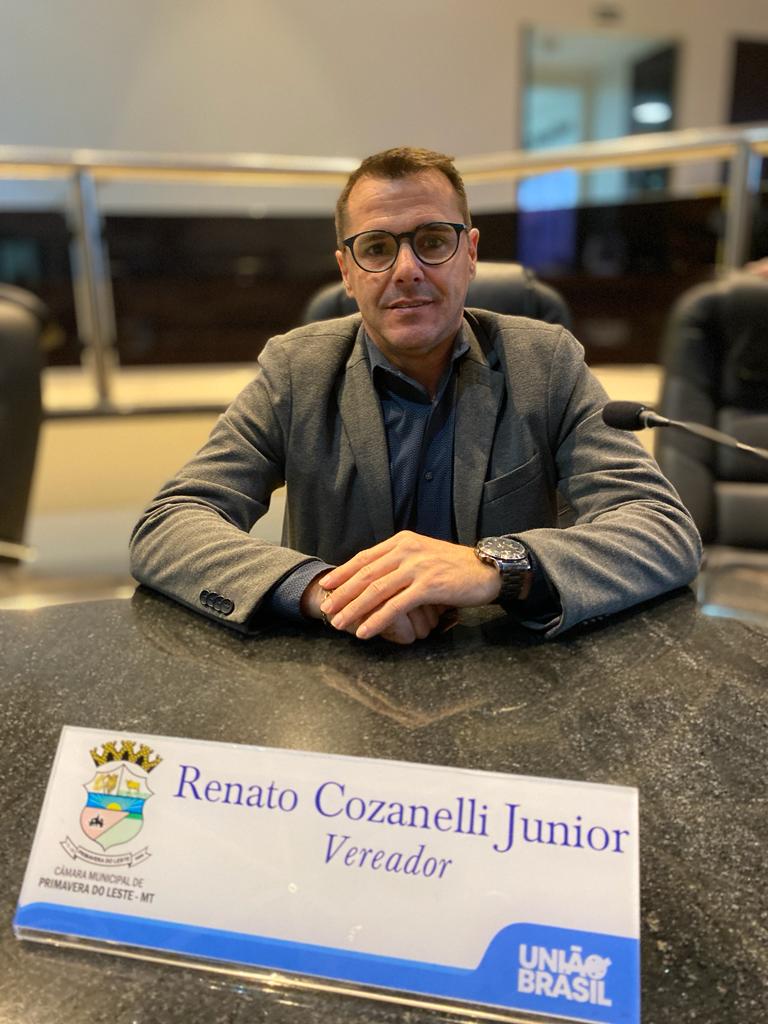 RENATO DESTACA CONTRIBUIÇÃO DA SOCIEDADE NA SUA FORMAÇÃO COMO PARLAMENTAR